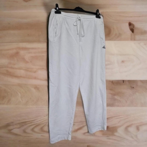 adidas Pants - Vintage adidas white joggers 2000 made.Uk 16Pockets Drawstring see description